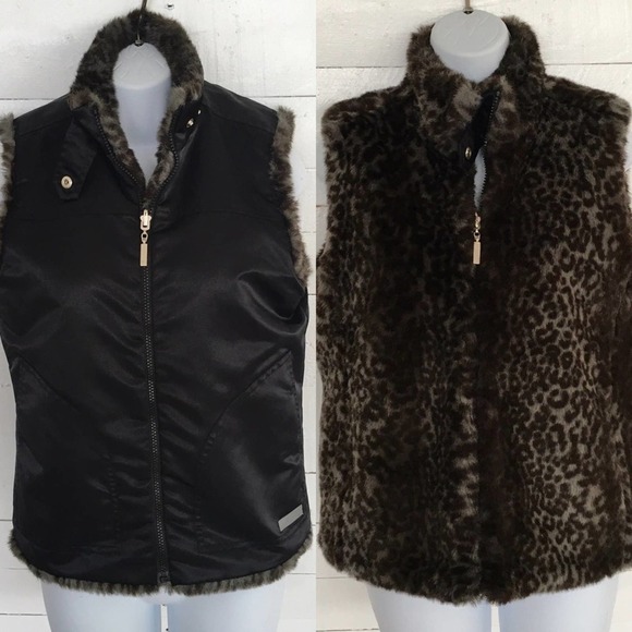 Guess Reversible Faux Fur Vest - Picture 1 of 8